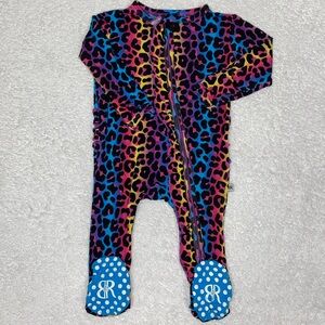 Bums & Roses Livin la cheetah loca ruffle footie sleeper rainbow 0/3m